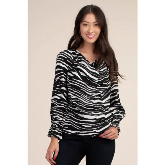 💕TRINA TURK💕 Kyoto Top ~ Print Large L NWT Blouse 100% Silk Crepe de Chine - Picture 1 of 14